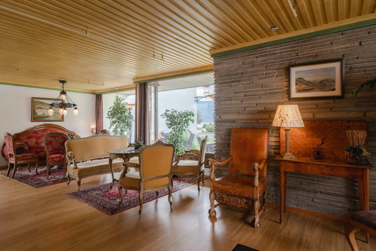 Leikanger Fjordhotel - Unike Hoteller Kültér fotó
