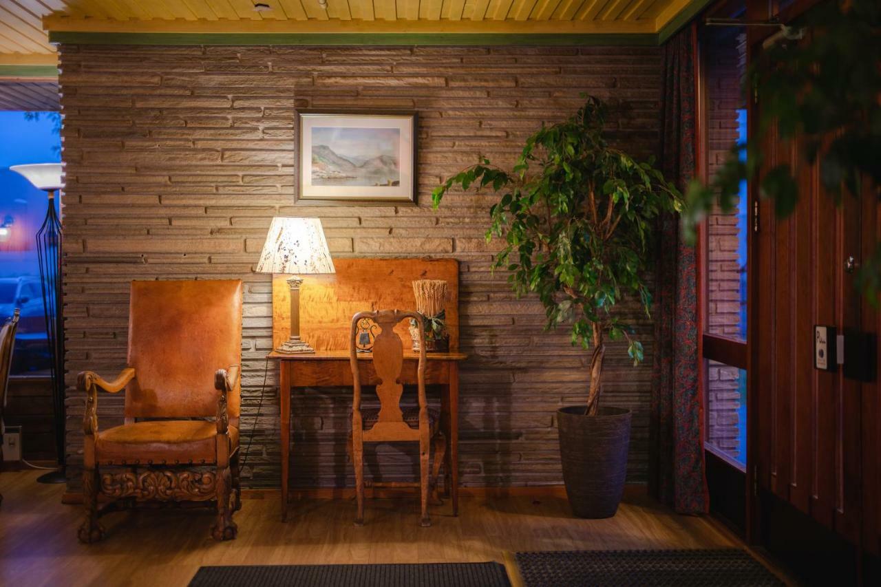 Leikanger Fjordhotel - Unike Hoteller Kültér fotó